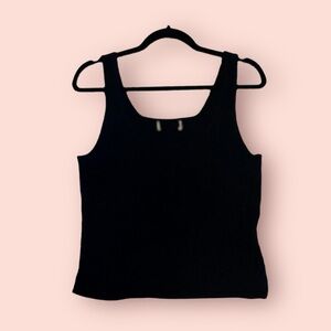 Structured ribbed black sleeveless crop tank women size large